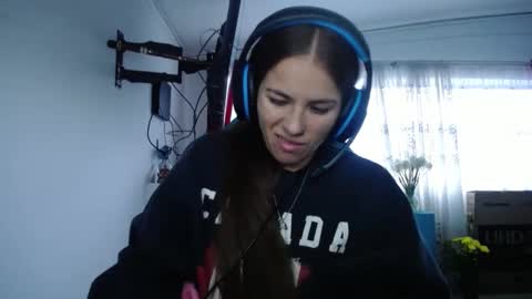 Snapshot of nanna_yoshi chatting on January 2025 10:40:01 PM nanna yoshi online show from January 2025 10:40:01 PM