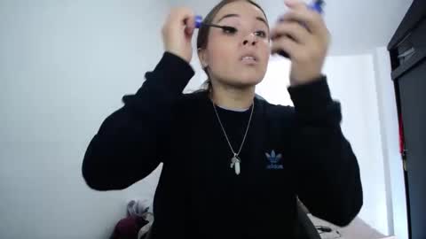 Snapshot of nanna_yoshi chatting on January 2025 04:02:02 PM nanna yoshi online show from January 2025 04:02:02 PM