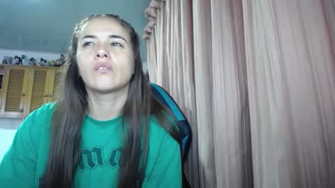 Snapshot of nanna_yoshi chatting on October 2025 07:33:02 PM nanna yoshi online show from October 2025 07:33:02 PM