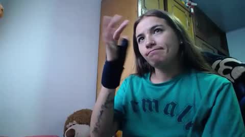 nanna yoshi online show from April 2026 07:06:02 PM