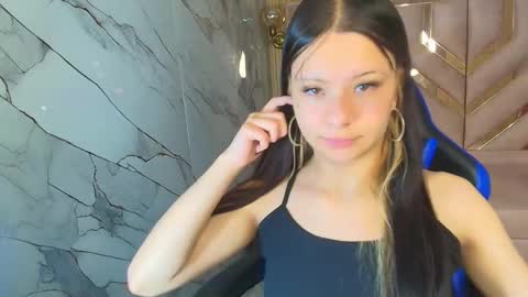 Nancy online show from October 2025 12:48:02 PM