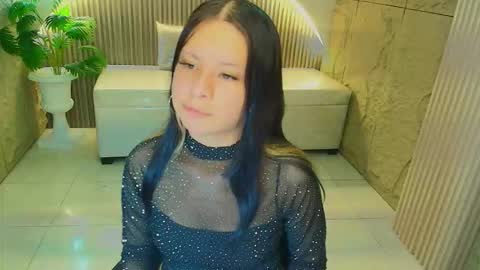 Nancy online show from October 2025 08:09:02 PM