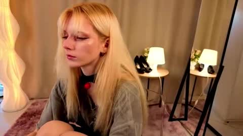 nannetteterrill online show from February 2026 06:18:02 AM