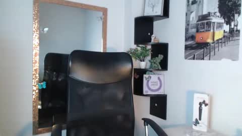 Snapshot of nany_pretty chatting on December 2024 01:45:01 AM nany_pretty online show from December 2024 01:45:01 AM