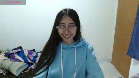 Snapshot of nanylux chatting on April 2026 04:14:02 AM nanylux online show from April 2026 04:14:02 AM