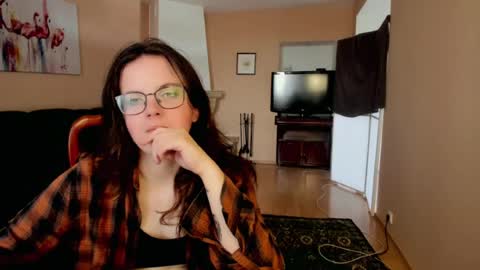Snapshot of naomi_di chatting on July 2026 09:03:01 AM naomi_di online show from July 2026 09:03:01 AM