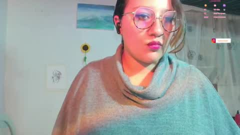 Naomi online show from September 2025 12:54:02 AM