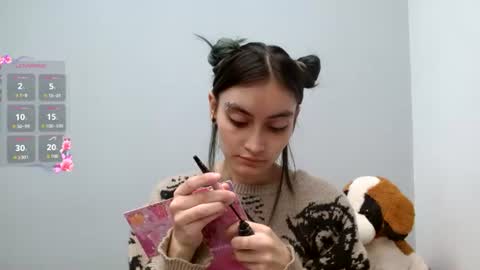 Snapshot of naomi_unu chatting on July 2026 02:15:02 PM Naomi online show from July 2026 02:15:02 PM