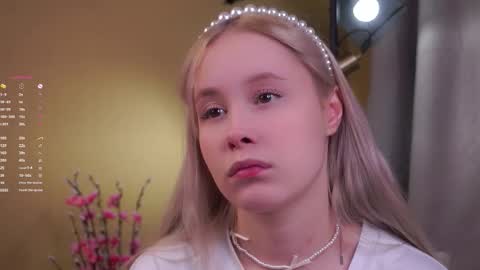 Snapshot of naomibry chatting on March 2026 12:56:02 PM Angel online show from March 2026 12:56:02 PM