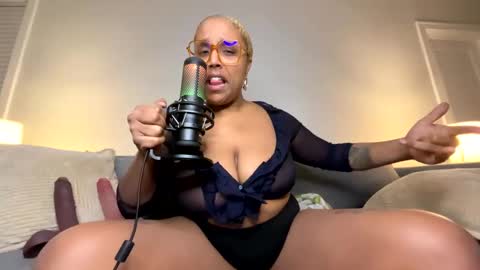 Naomigiirl6 online show from February 2025 08:59:01 AM
