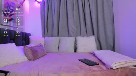 Naomi online show from June 2026 02:14:02 AM