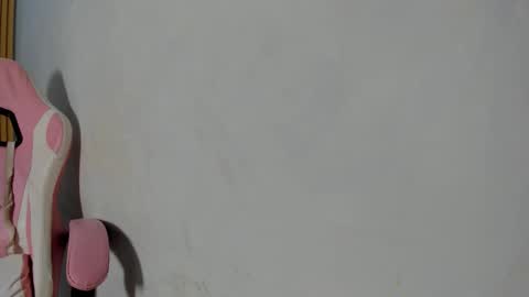 Snapshot of naomis_35 chatting on November 2025 07:14:01 PM naomis_35 online show from November 2025 07:14:01 PM