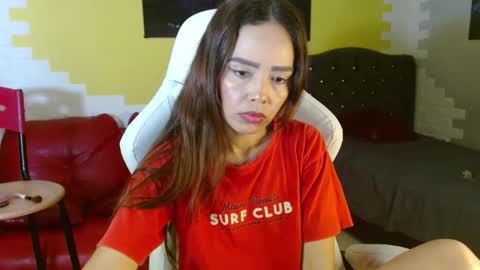 Naomis online show from May 2026 03:19:02 PM