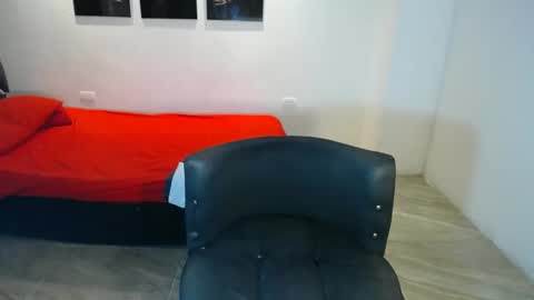 Snapshot of naomiwildburn chatting on September 2025 02:28:01 PM naomiwildburn online show from September 2025 02:28:01 PM