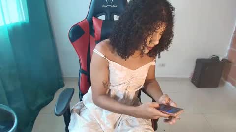 Snapshot of naomiwildburn chatting on October 2025 01:56:02 PM naomiwildburn online show from October 2025 01:56:02 PM