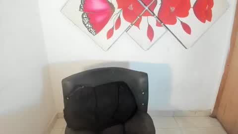 naomiwildburn online show from April 2026 07:55:01 PM