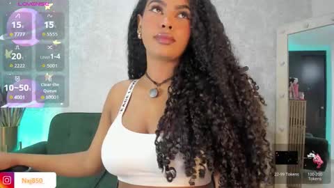 Naomi     online show from November 2025 03:05:02 AM