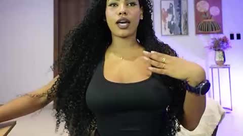 Snapshot of naomixjones1 chatting on June 2026 03:23:02 AM Naomi online show from June 2026 03:23:02 AM