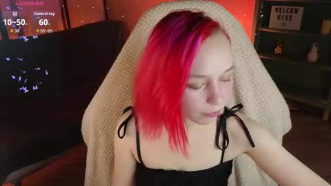 Snapshot of naomiyoru chatting on January 2026 09:02:02 PM Naomi online show from January 2026 09:02:02 PM