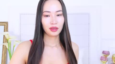 Naomi online show from February 2025 02:40:02 AM