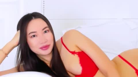 Naomi online show from October 2025 02:48:02 AM