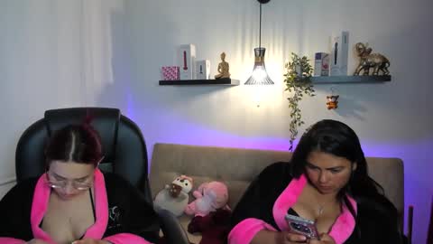 naomy online show from May 2026 09:06:01 AM