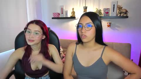 Snapshot of naomy_stanley chatting on April 2026 09:43:02 PM Naomy Stanley online show from April 2026 09:43:02 PM