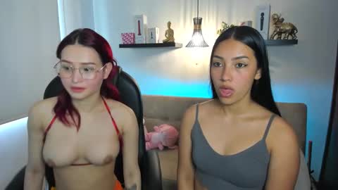 Snapshot of naomy_stanley chatting on May 2026 04:26:01 PM Naomy Stanley online show from May 2026 04:26:01 PM