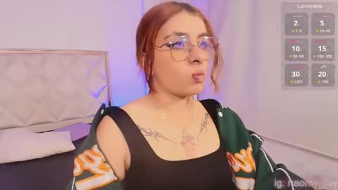 Snapshot of naomy_tay1 chatting on October 2025 03:10:01 AM Naomy online show from October 2025 03:10:01 AM