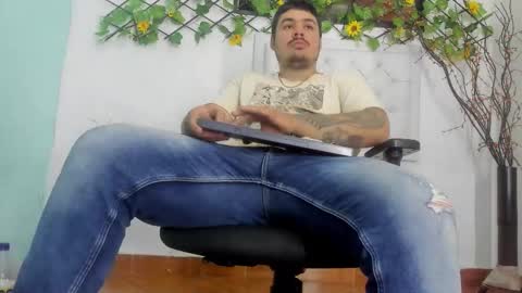 deibyd online show from December 2025 03:22:02 AM