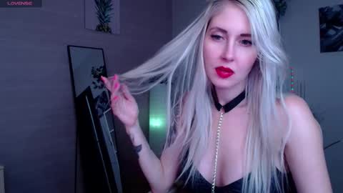 Nastya online show from February 2025 05:09:02 AM