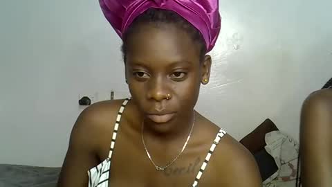 Snapshot of nasti_petite chatting on February 2025 10:14:01 PM nasti_petite online show from February 2025 10:14:01 PM