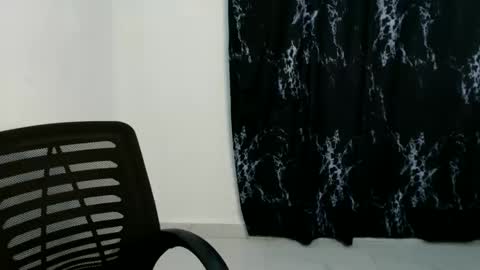 Snapshot of nasty_creamypussyy chatting on April 2026 08:02:02 PM Mila online show from April 2026 08:02:02 PM