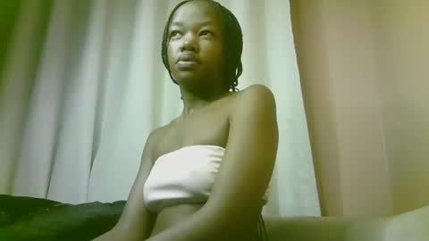 nastypetitebaby online show from May 2026 12:33:01 PM