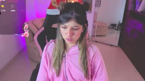 NATASHA online show from December 2025 03:23:02 AM