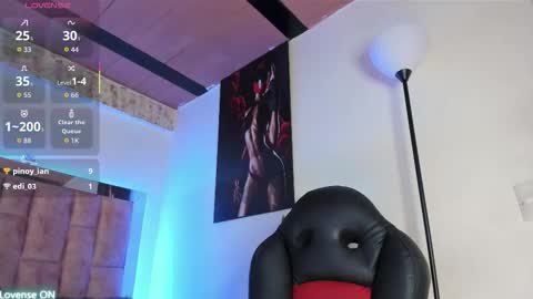 natababe_ online show from November 2025 12:32:01 AM