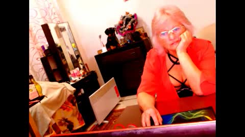 Snapshot of natali7634 chatting on January 2025 01:42:02 PM natali online show from January 2025 01:42:02 PM