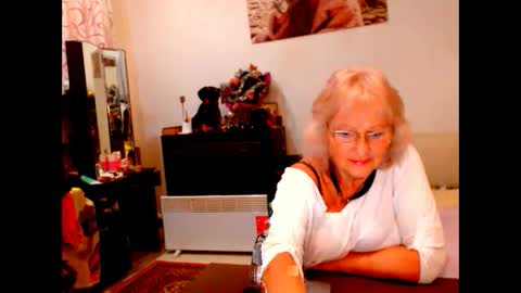 Snapshot of natali7634 chatting on January 2025 09:01:02 PM natali online show from January 2025 09:01:02 PM