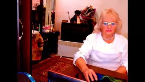 Snapshot of natali7634 chatting on January 2025 07:07:01 AM natali online show from January 2025 07:07:01 AM