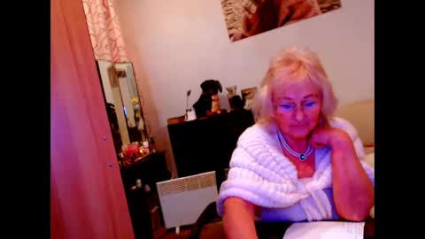 Snapshot of natali7634 chatting on February 2025 03:32:02 PM natali online show from February 2025 03:32:02 PM