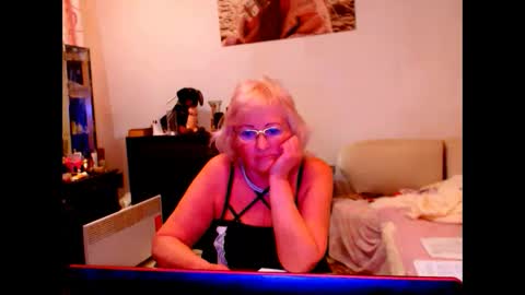 Snapshot of natali7634 chatting on March 2025 03:49:01 PM natali online show from March 2025 03:49:01 PM