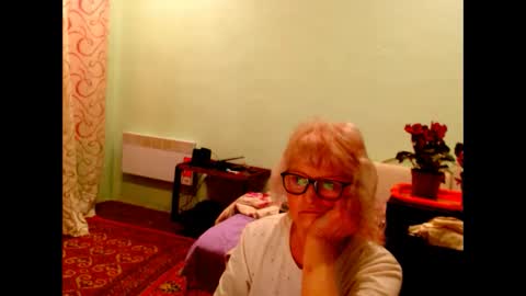 natali online show from April 2026 08:50:01 PM