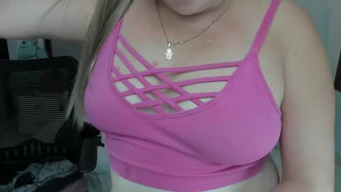 natalia5560 online show from December 2025 03:18:02 PM