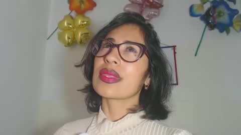 CATHALINA NATA online show from October 2025 07:25:02 PM