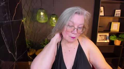 NataliCloud online show from April 2026 04:56:02 PM