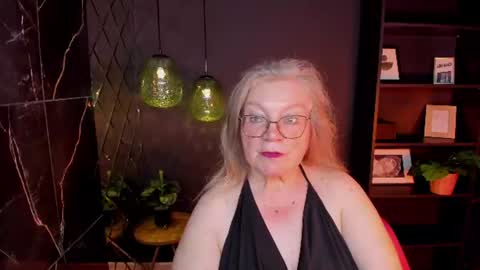 Snapshot of natalicloud chatting on June 2026 01:11:01 PM NataliCloud online show from June 2026 01:11:01 PM