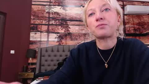 Natalie online show from January 2026 11:58:02 AM