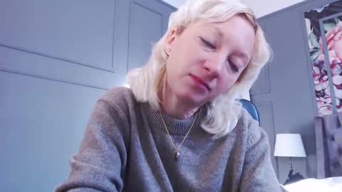 Natalie online show from February 2026 07:37:01 AM