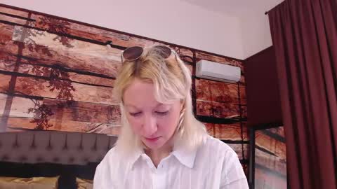 Natalie online show from March 2026 05:55:02 AM