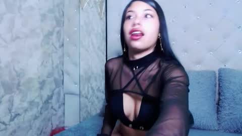 Natalie online show from November 2025 11:54:02 AM